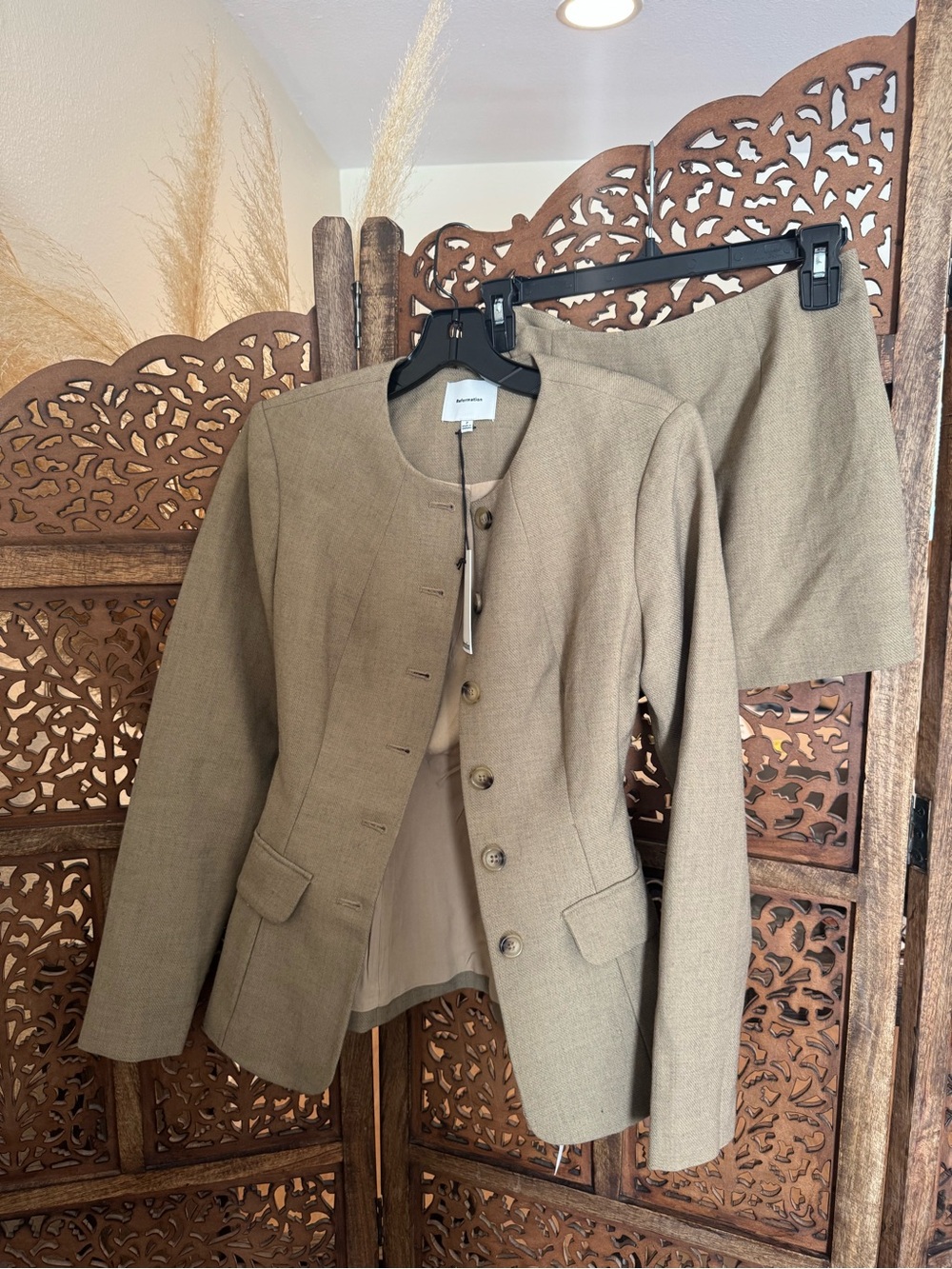 Reformation Georgia Two Piece Set Blazer Top Mini Skirt Toast Tan Brown 2 NEW - Picture 3 of 4
